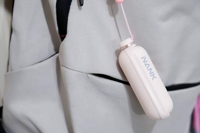 口袋里的太空舱-滑动开启蓝牙耳机音乐新体验